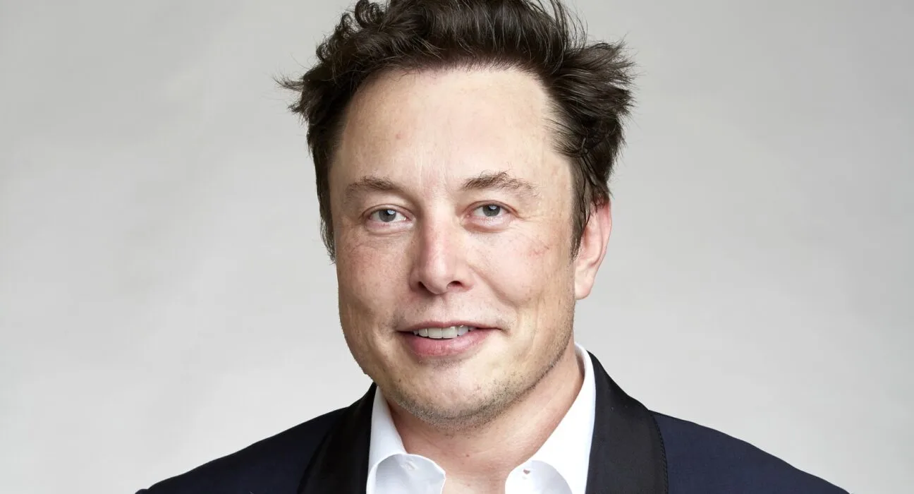 Source face